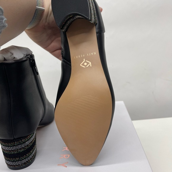 Katy Perry Ankle Boots - The Rich in Nappa Black - Picture 8 of 9